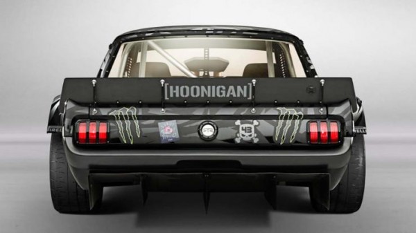  Hoonicorn Ford Mustang на SEMA
