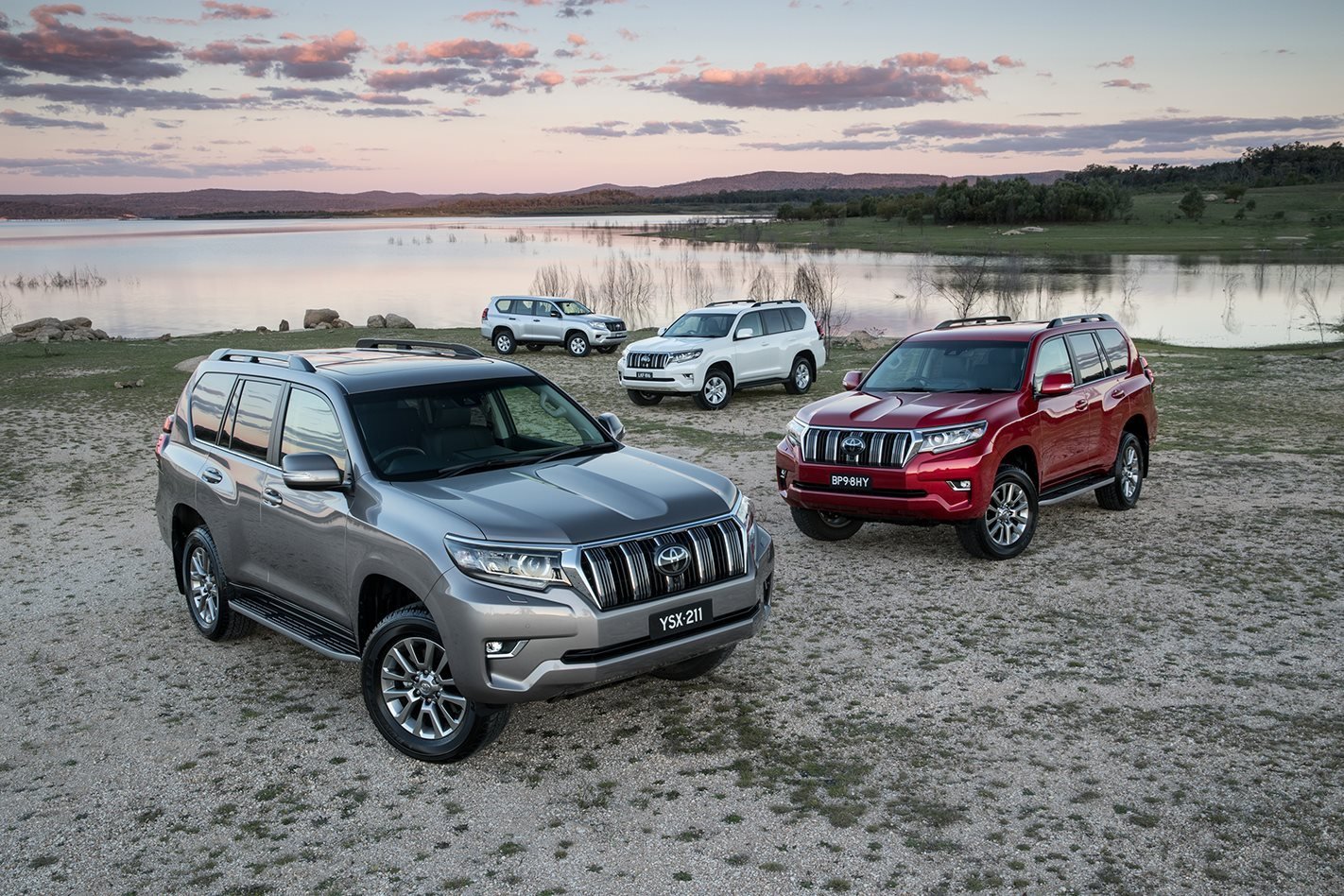 toyota land cruiser prado 2022