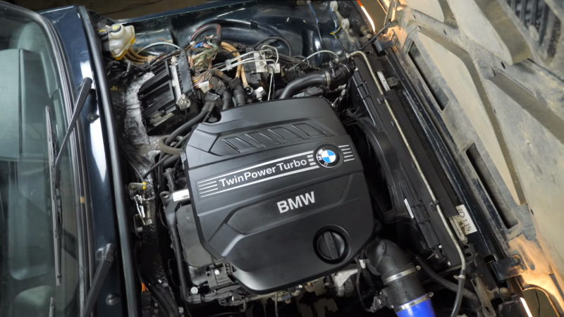 «Нива съела BMW»: В Сети оценили «сумасшедшую» LADA 4x4, меняющую сознание