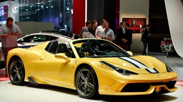 Ferrari 458 Speciale A продается с аукциона